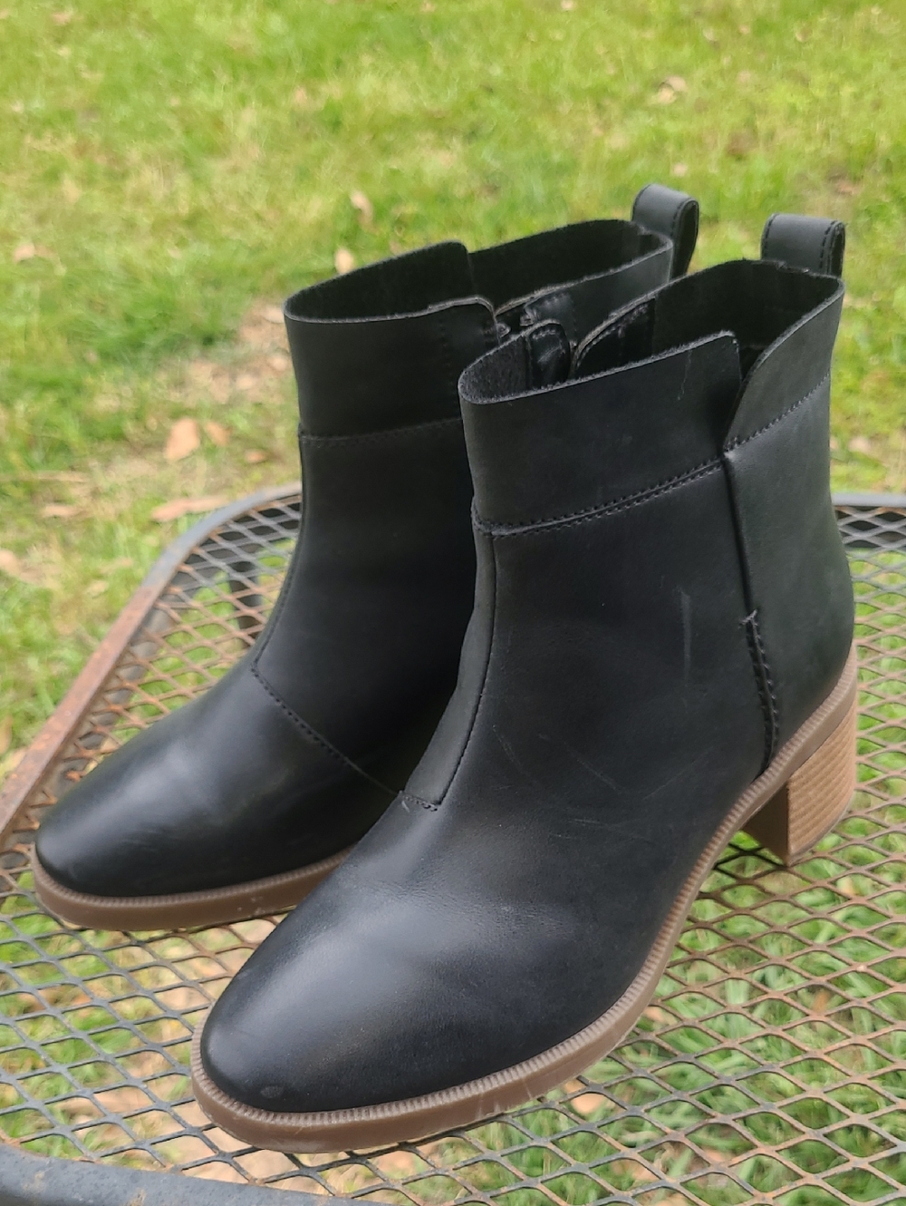 Clarks Black Ankle Booties with Brown Block Heel Size 6.5m